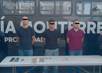 cámaras del C4, vehículo, droga, hombres detenidos