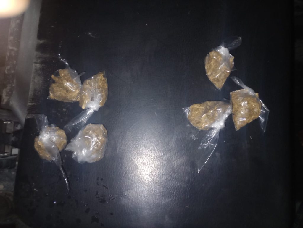 detenidos con mariguana, Policía de Monterrey, colonia Bella Vista, estrategia Escudo, robo a persona