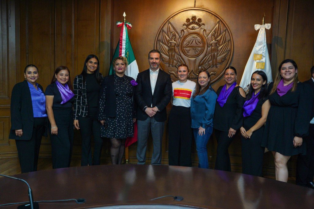 impulsan-punto-seguro-monterrey-con-convenio-con-tiendas-oxo-para-la-protección-de-mujeres